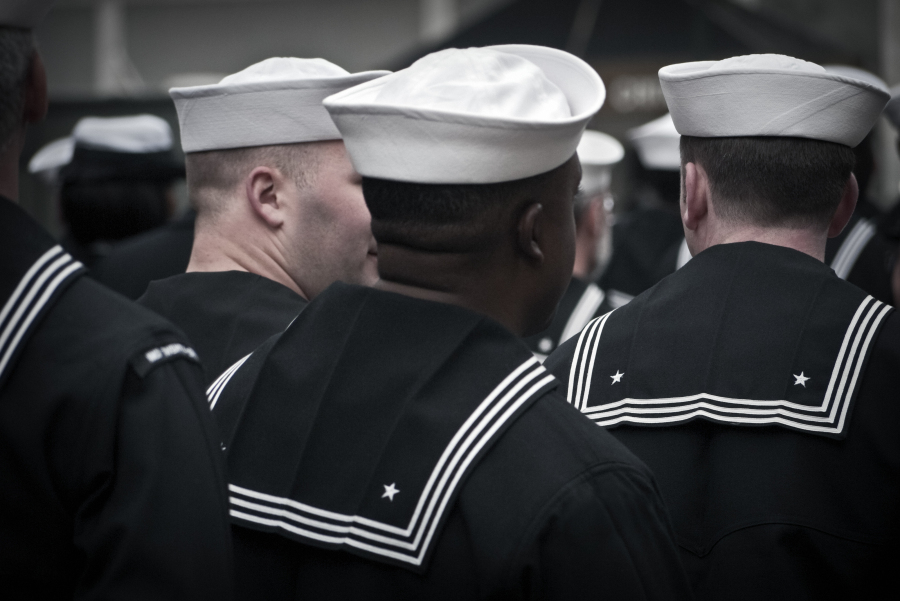 sailors veterans day manhattan300